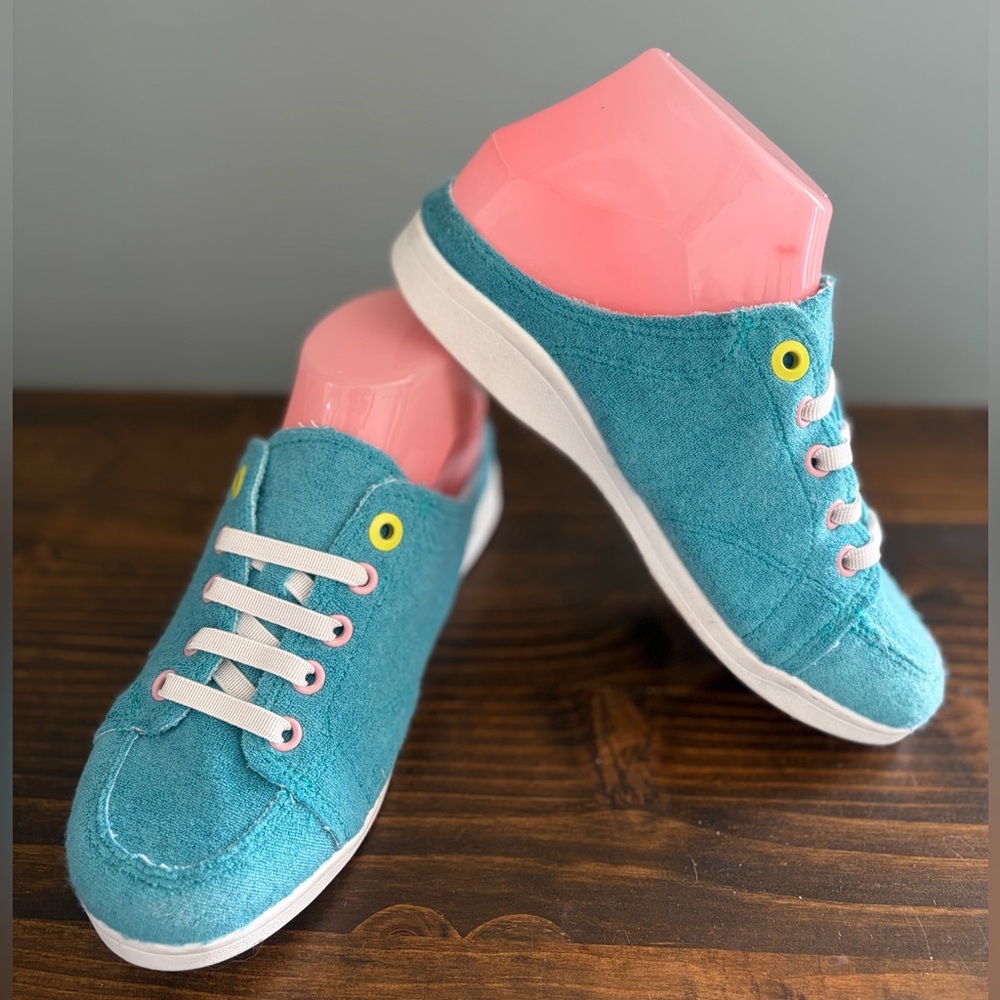 Vionic Beach Women’s Teal Terry Cloth Lace-Up Slip on Beach Shoes Women’s 5